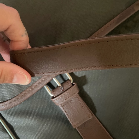 GNBI black messenger bag/shoulder bag NWT - Picture 3 of 8